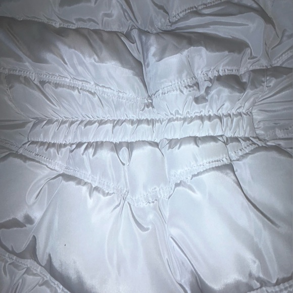 Canada Weather Gear  White Hooded Puffer Vest Faux Fur Trim Zip & Snap Size XL - Picture 8 of 16